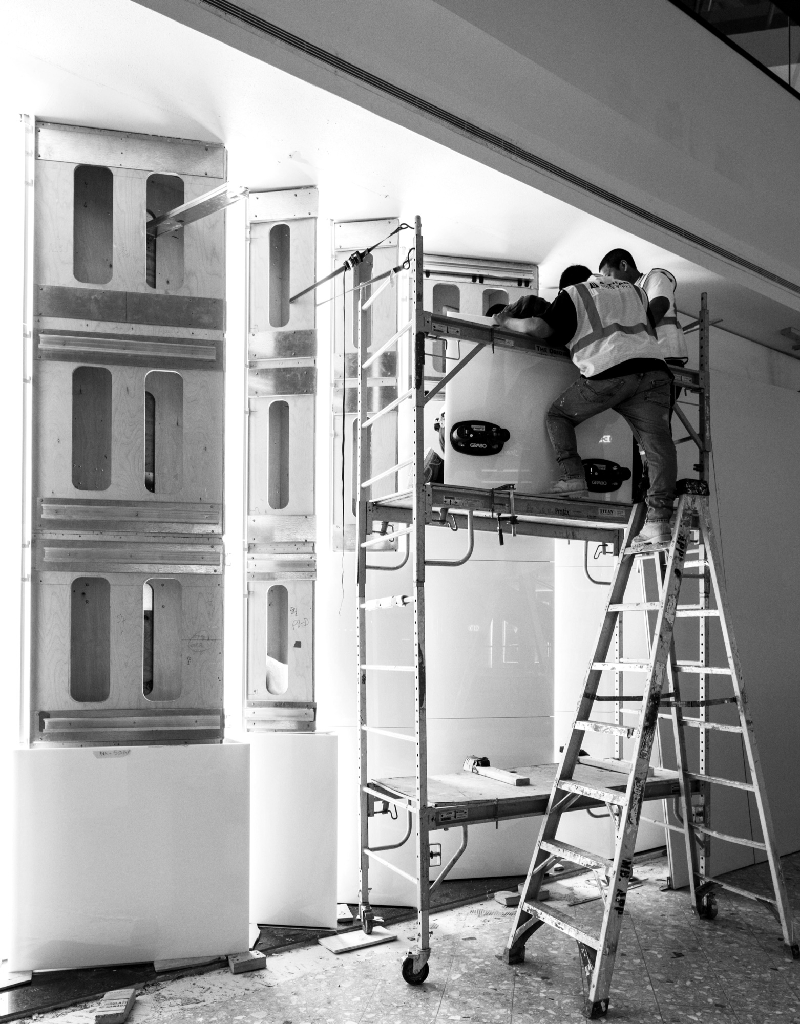 Artisan Stoneworks New York Luxury Stonework In Progress Black & White