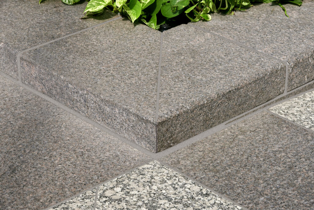 Artisan Stoneworks New York Luxury Stonework Rxr Winter Garden Landscape Detail Shot