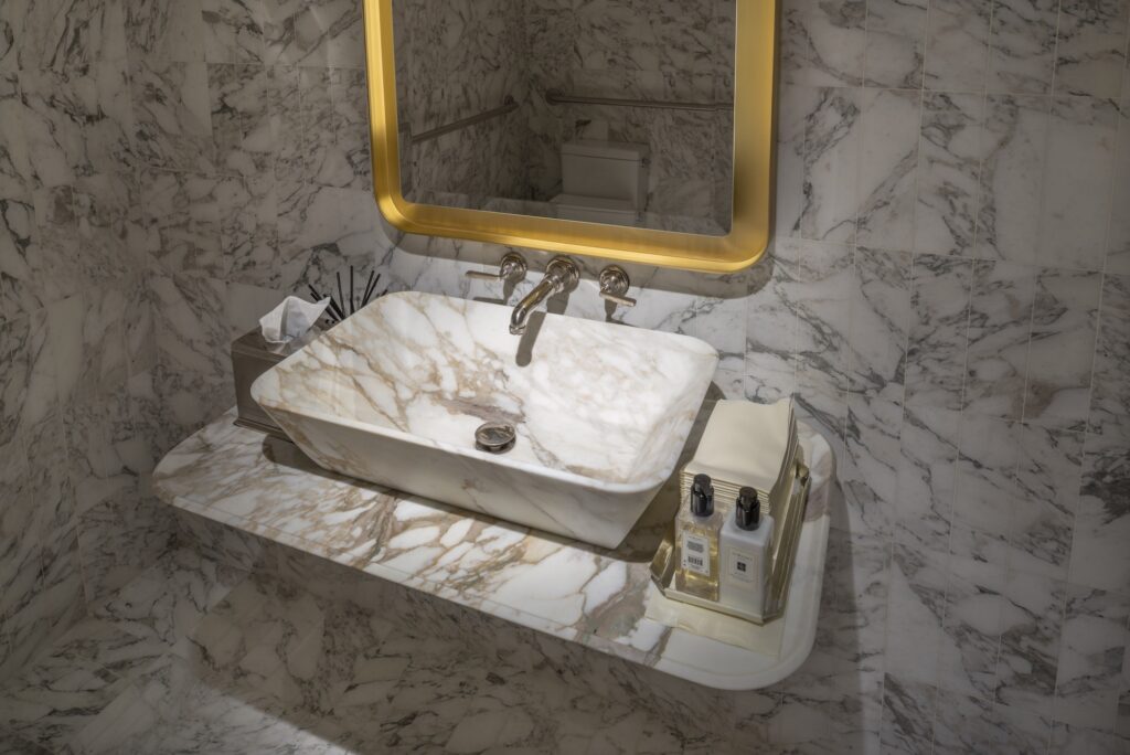 Artisan Stoneworks New York Luxury Stonework Van Cleef & Arpels 5th Ave Bathroom