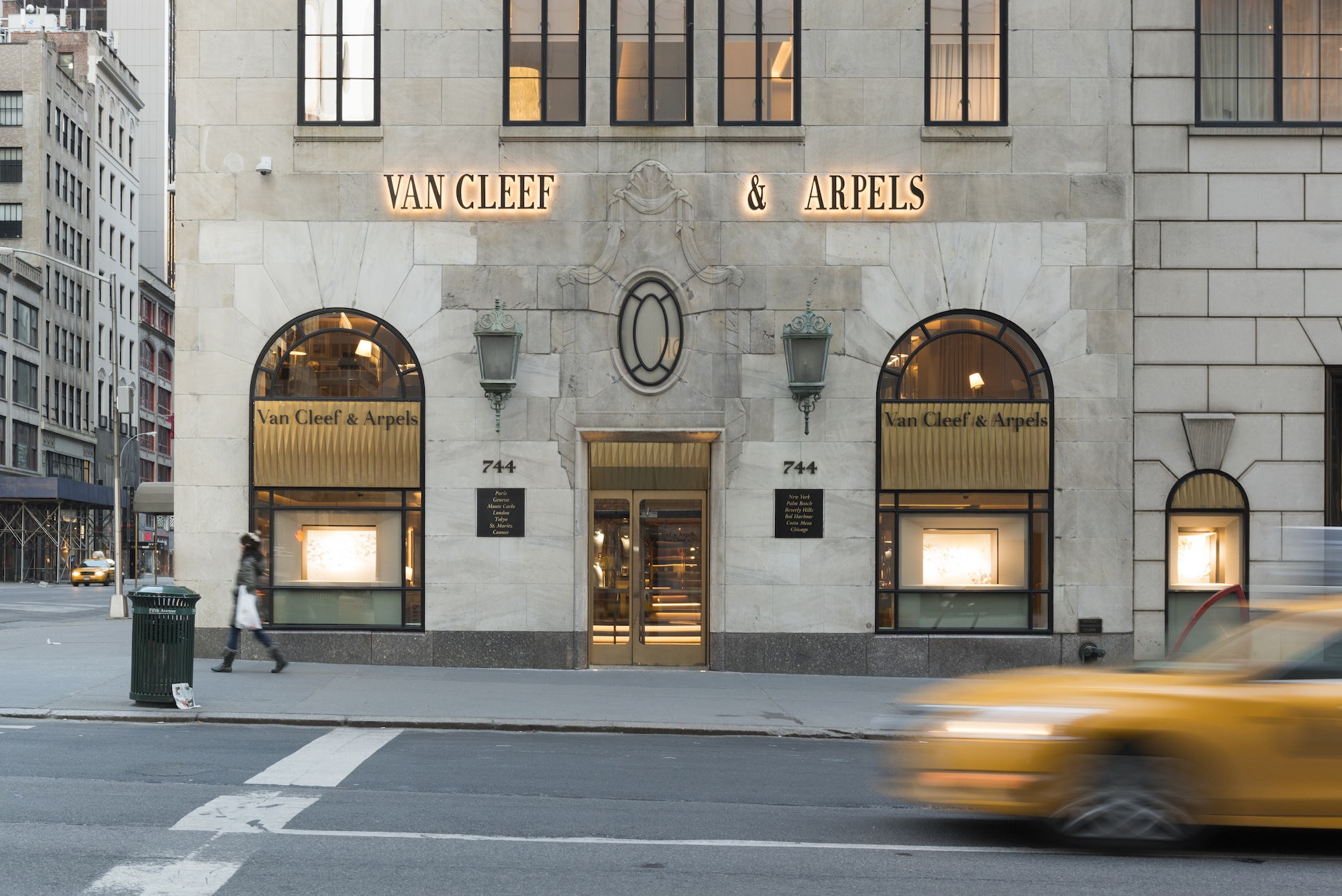 Artisan Stoneworks New York Luxury Stonework Van Cleef & Arpels 5th Ave Exterior